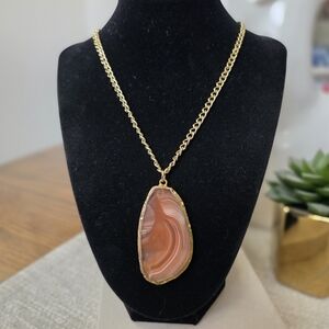 Gold Chain Necklace with Agate Stone Pendant